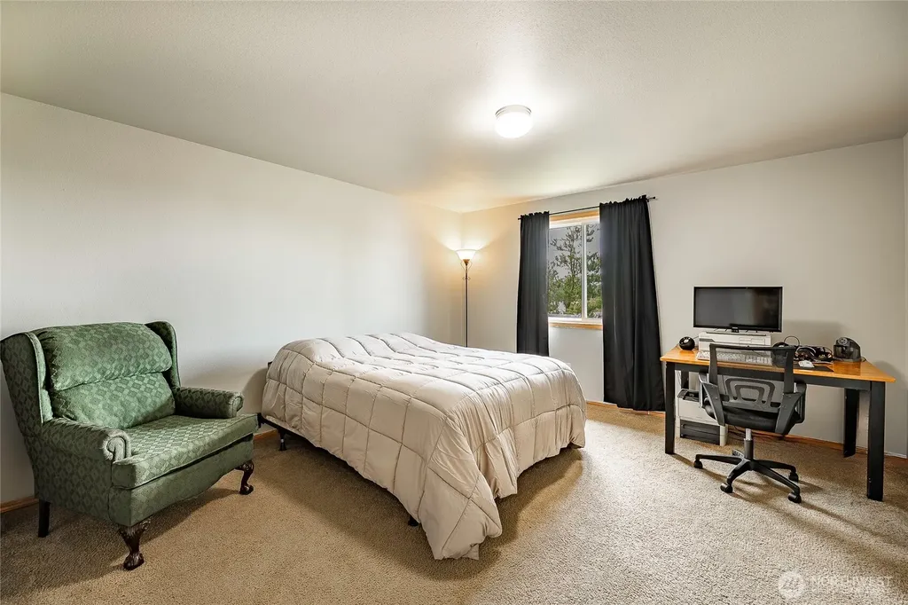7309 Halibut Drive Blaine WA 98230