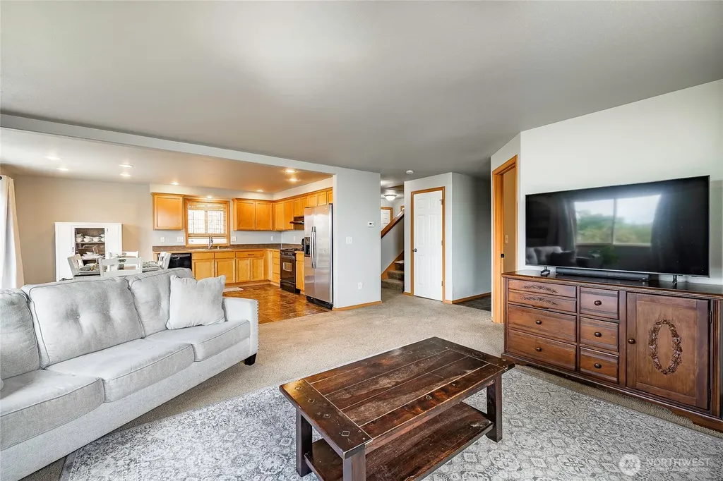 7309 Halibut Drive Blaine WA 98230