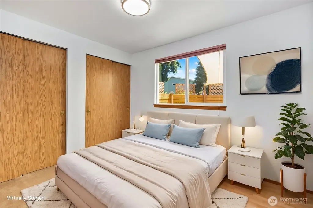 122 Bellflower Road Bothell WA 98012