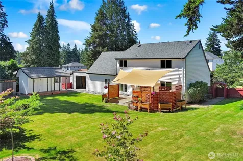 122 Bellflower Road Bothell WA 98012