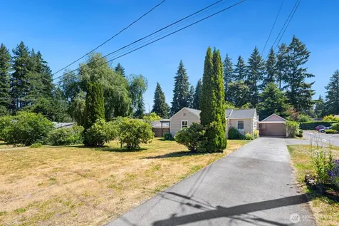 17904 8th Avenue NE Shoreline WA 98155