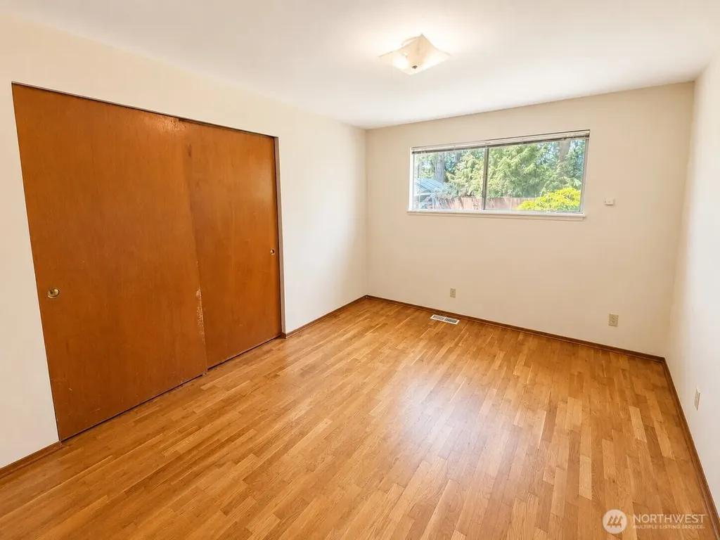 24325 89th Place W Edmonds WA 98026