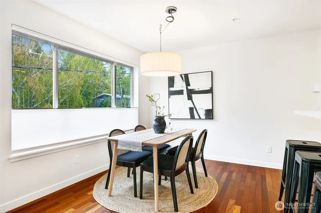 6219 NE 181st Street Kenmore WA 98028