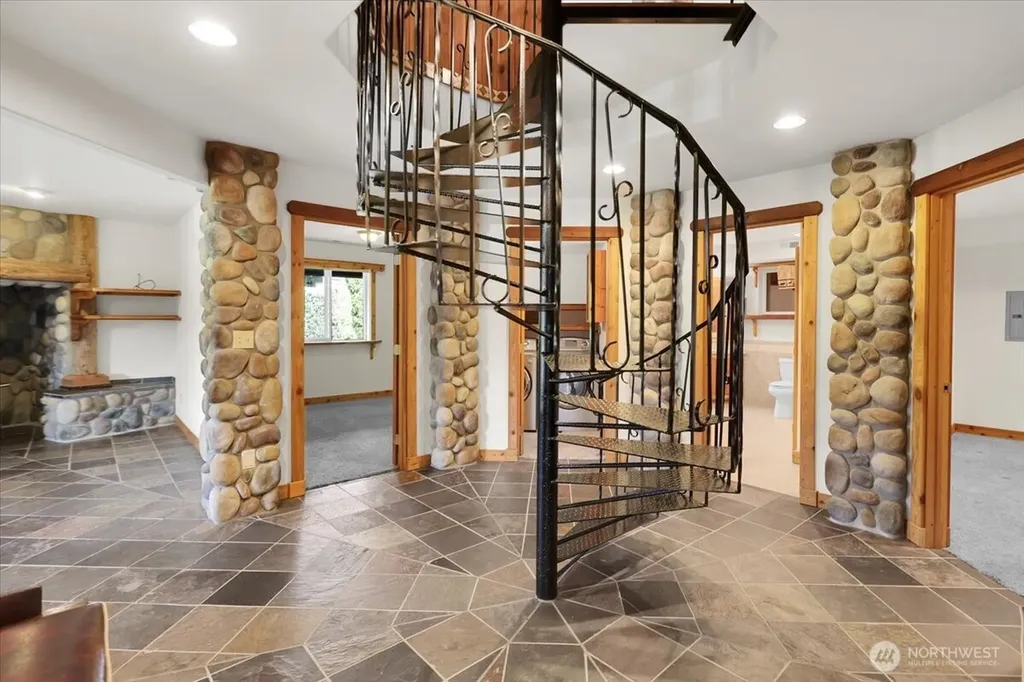 17049 Lake Point Drive SE Yelm WA 98597