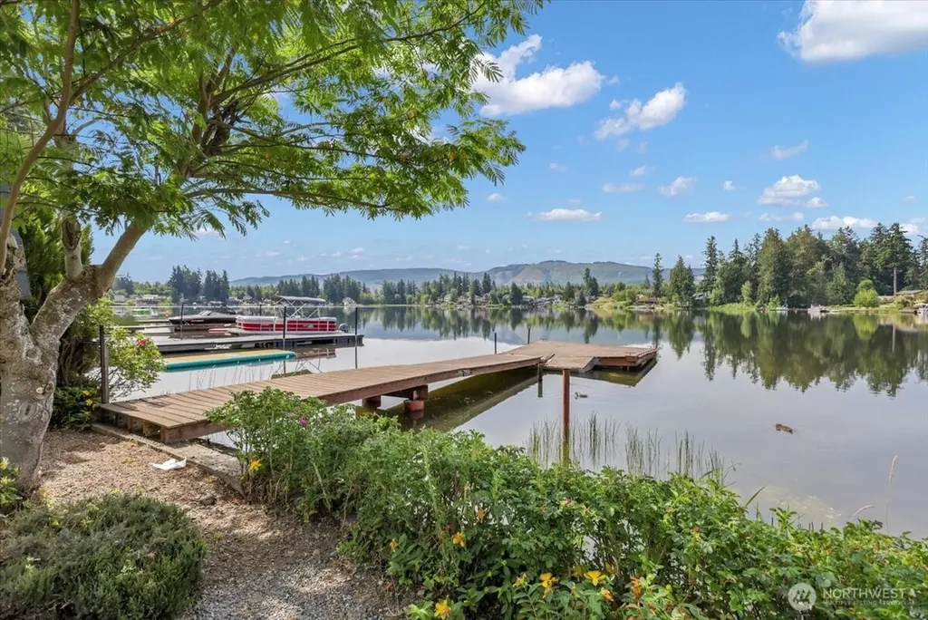 17049 Lake Point Drive SE Yelm WA 98597