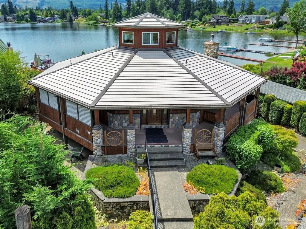 17049 Lake Point Drive SE Yelm WA 98597