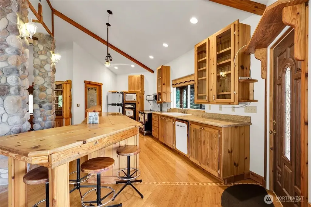 17049 Lake Point Drive SE Yelm WA 98597