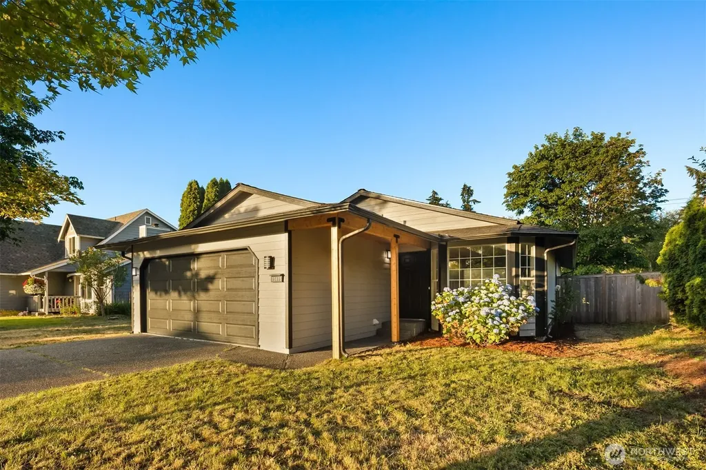 15815 121st Avenue Ct E Puyallup WA 98374