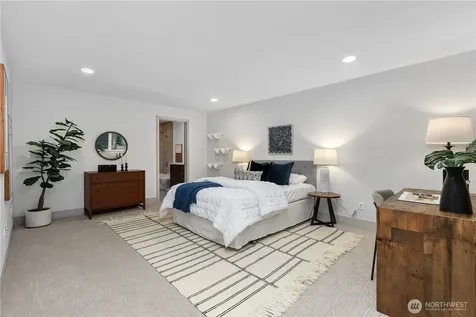 1313 4th Avenue W Seattle WA 98119