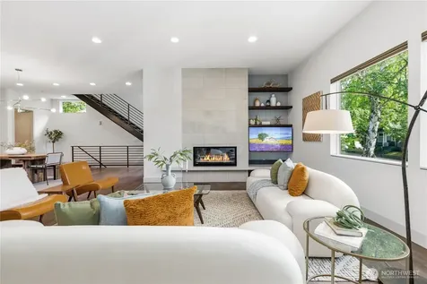 1313 4th Avenue W Seattle WA 98119