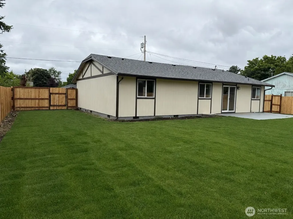 303 Railroad Street SW Yelm WA 98597