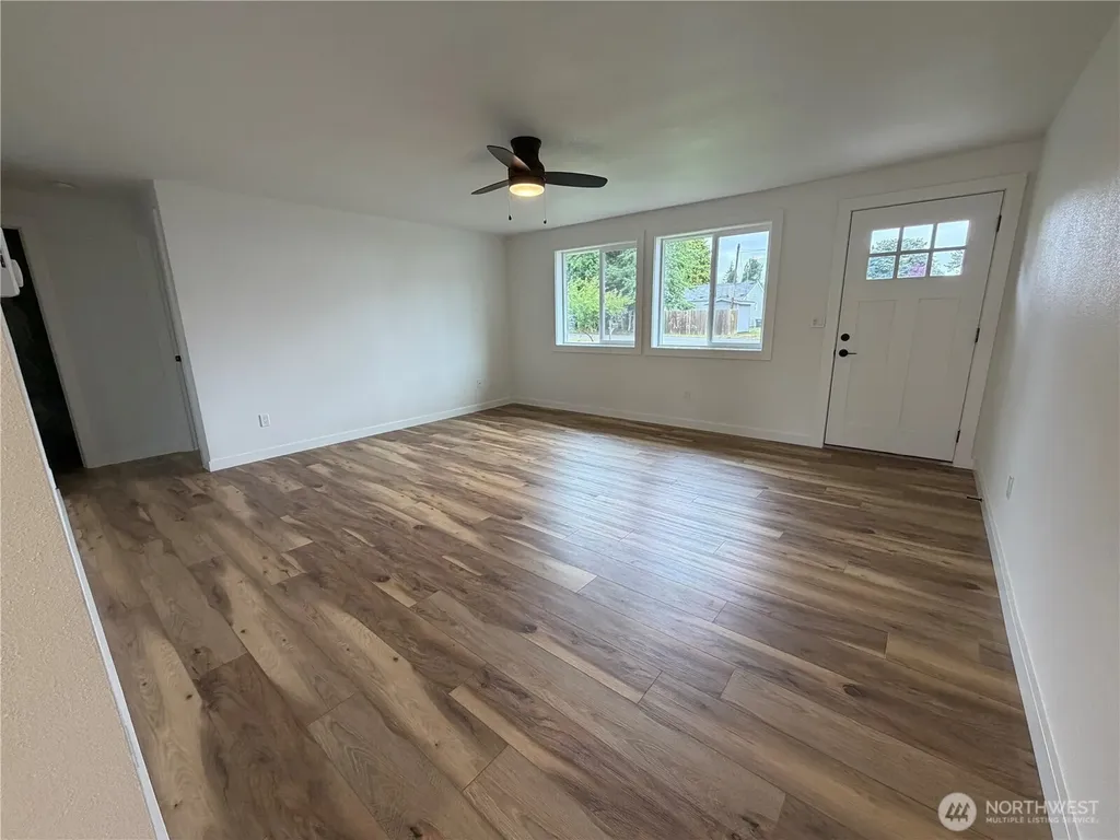 303 Railroad Street SW Yelm WA 98597