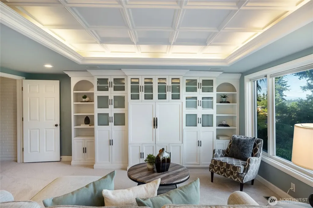 4232 Shoreclub Drive Mercer Island WA 98040