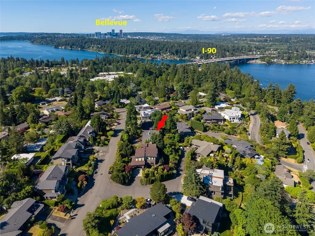 4232 Shoreclub Drive Mercer Island WA 98040