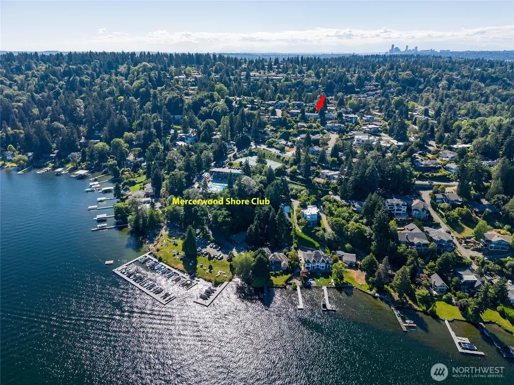4232 Shoreclub Drive Mercer Island WA 98040