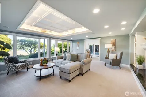 4232 Shoreclub Drive Mercer Island WA 98040