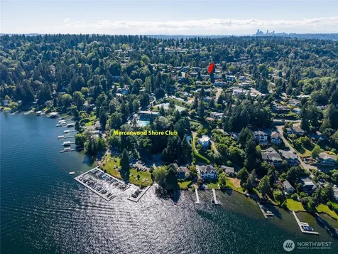 4232 Shoreclub Drive Mercer Island WA 98040