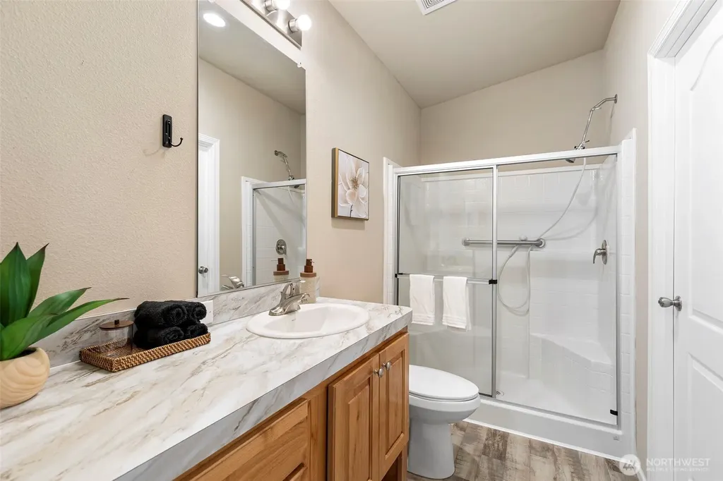 12487 Old Military Road NE Poulsbo WA 98370