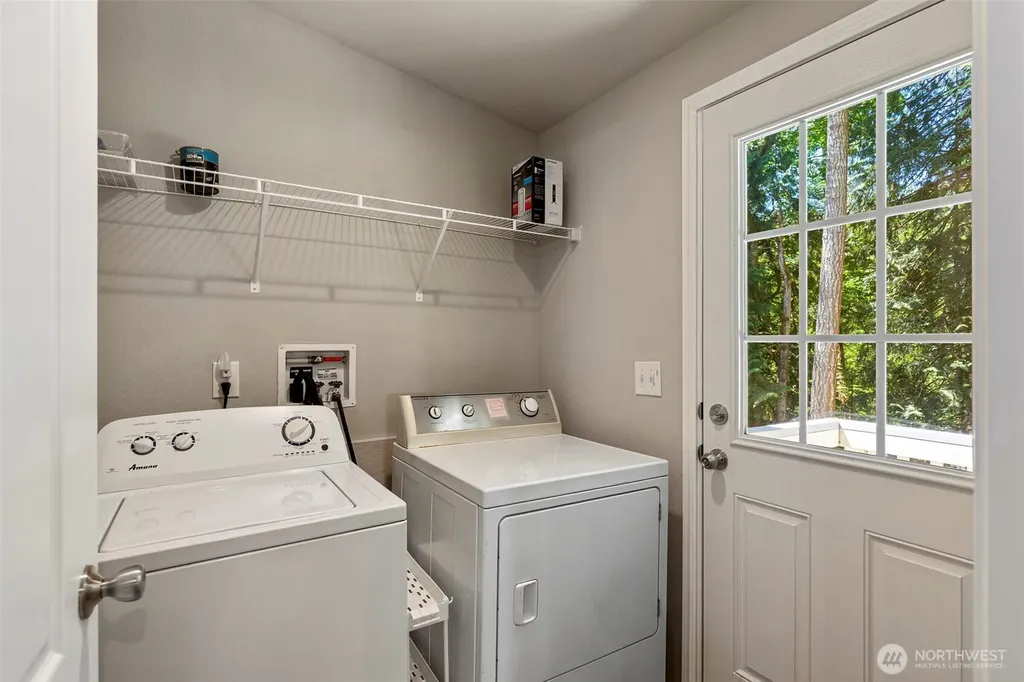 12487 Old Military Road NE Poulsbo WA 98370