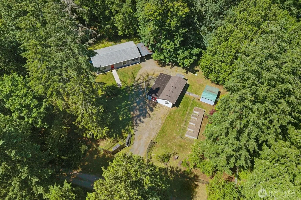 12487 Old Military Road NE Poulsbo WA 98370