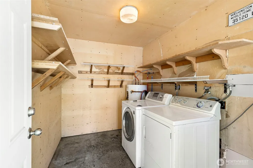 12487 Old Military Road NE Poulsbo WA 98370