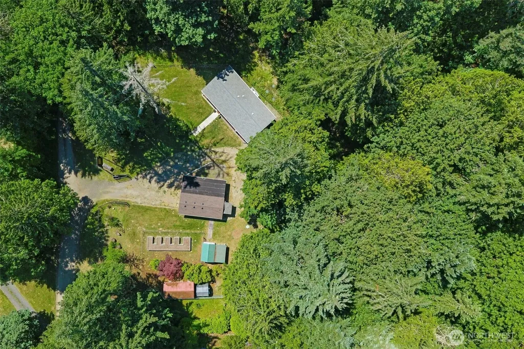 12487 Old Military Road NE Poulsbo WA 98370