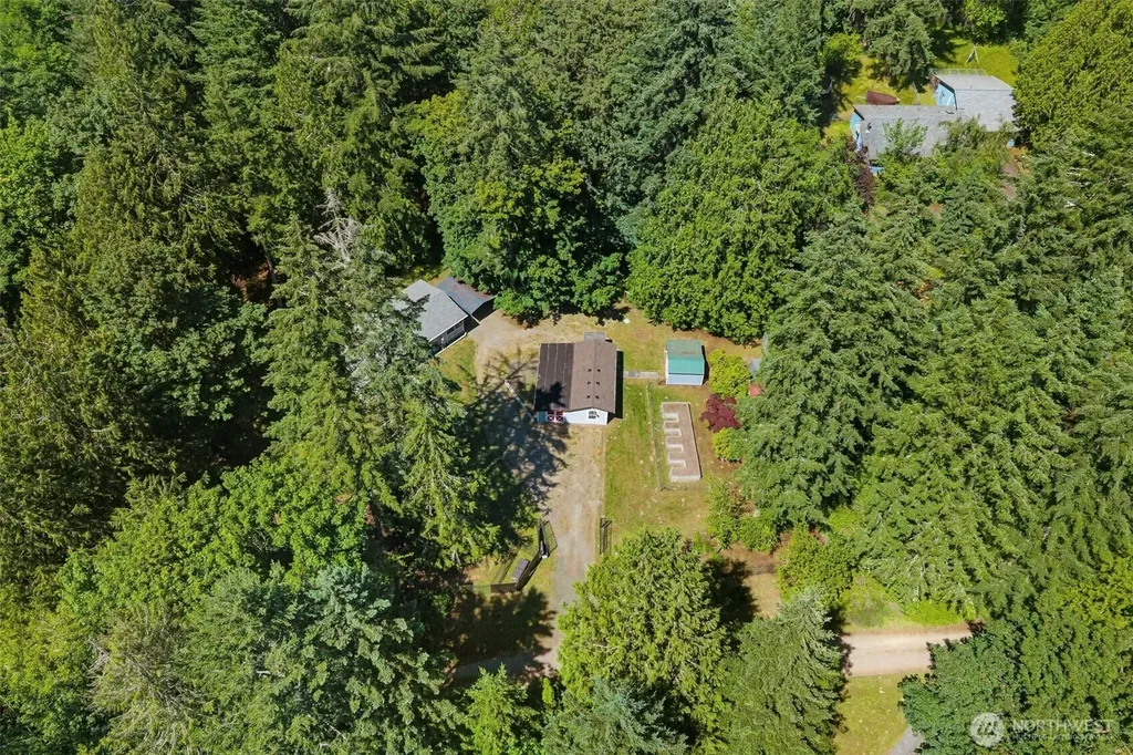 12487 Old Military Road NE Poulsbo WA 98370