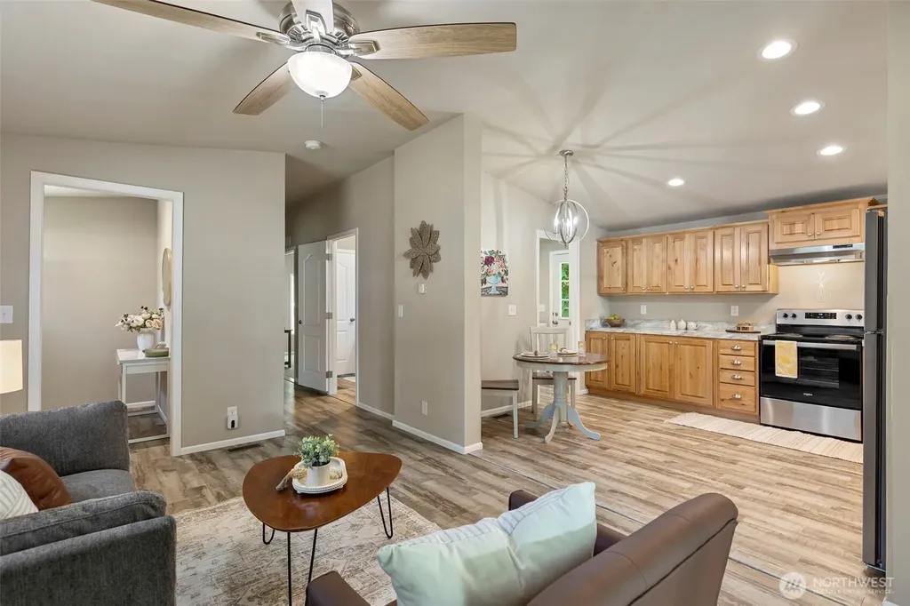 12487 Old Military Road NE Poulsbo WA 98370