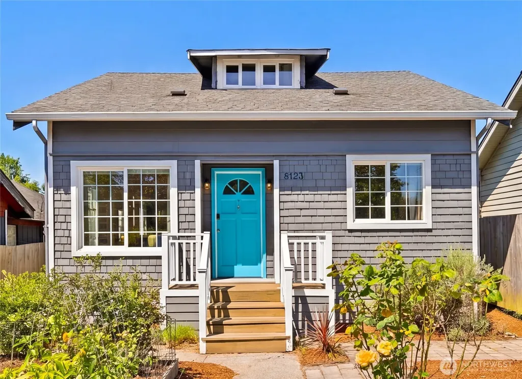 8123 49th Avenue S Seattle WA 98118