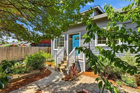 8123 49th Avenue S Seattle WA 98118