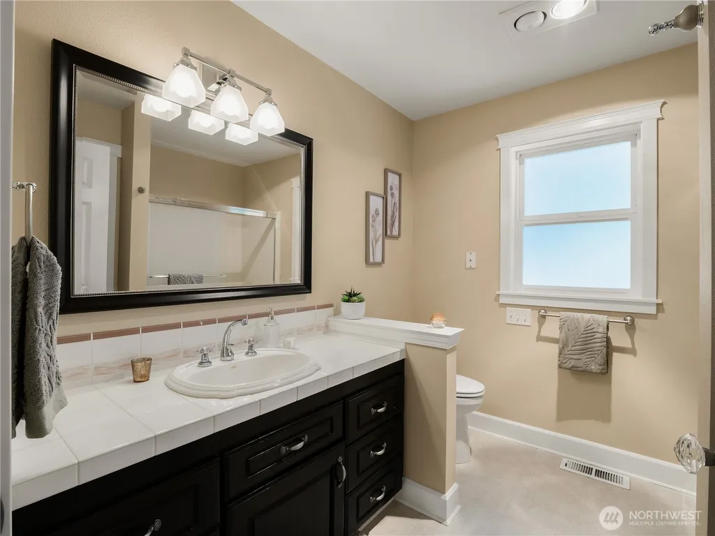 2648 Fishtrap Road NE Olympia WA 98506