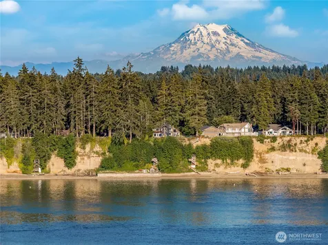 2648 Fishtrap Road NE Olympia WA 98506