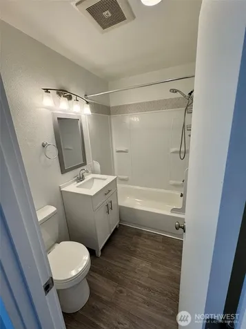 124 Mitchell Street Sumas WA 98295