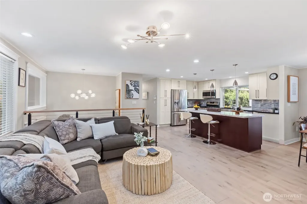 12017 106th Avenue NE Kirkland WA 98034