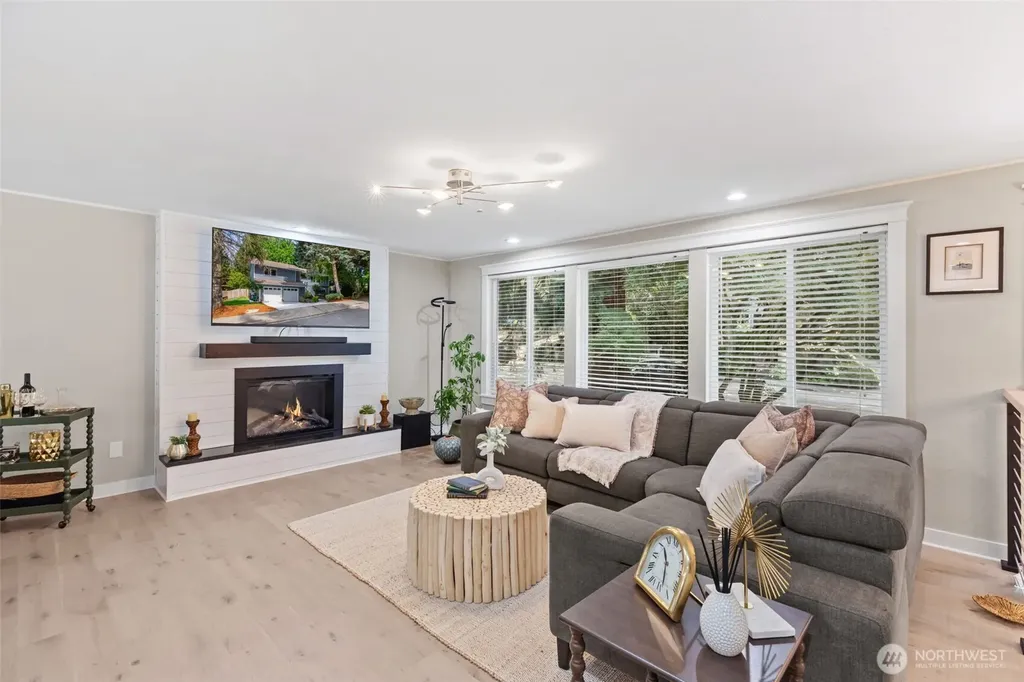 12017 106th Avenue NE Kirkland WA 98034