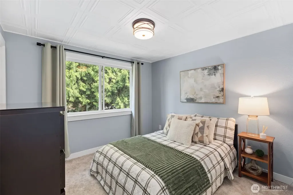 12017 106th Avenue NE Kirkland WA 98034