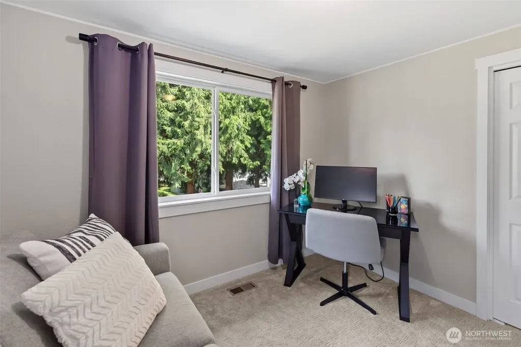 12017 106th Avenue NE Kirkland WA 98034