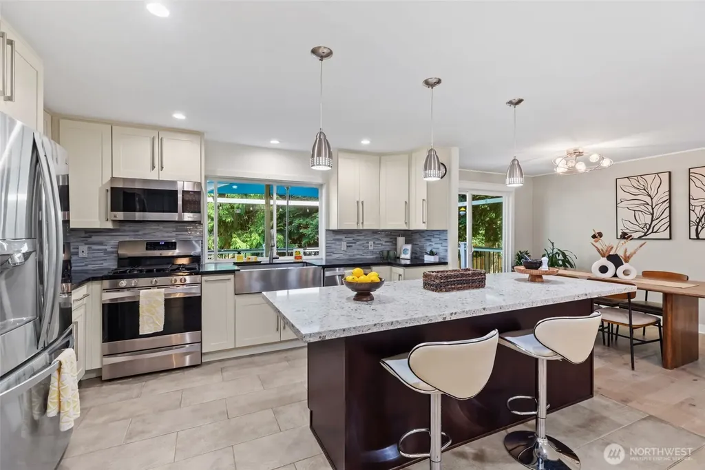 12017 106th Avenue NE Kirkland WA 98034