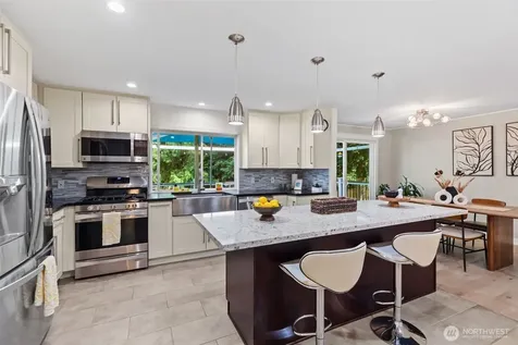 12017 106th Avenue NE Kirkland WA 98034