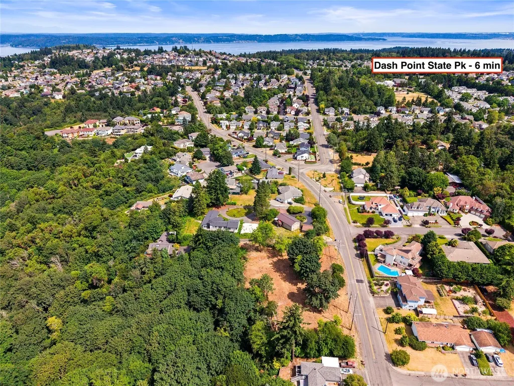 2348 Browns Point Boulevard Tacoma WA 98422