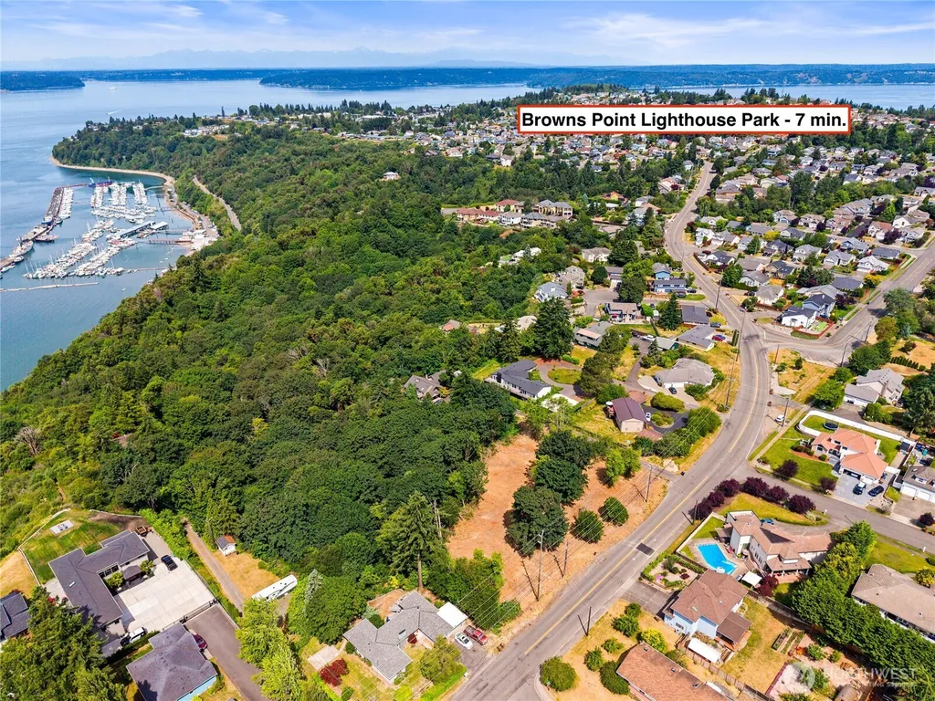 2348 Browns Point Boulevard Tacoma WA 98422
