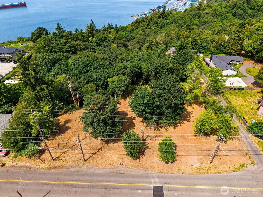 2348 Browns Point Boulevard Tacoma WA 98422