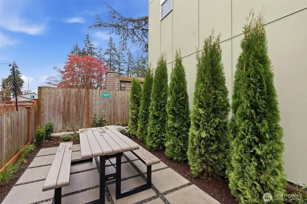 14608 Corliss Avenue N Shoreline WA 98133