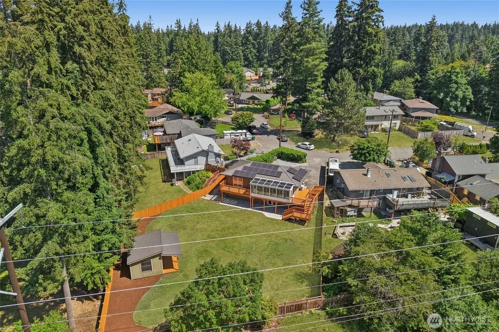 2002 211th Place SW Lynnwood WA 98036