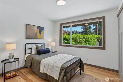 2002 211th Place SW Lynnwood WA 98036