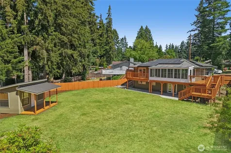 2002 211th Place SW Lynnwood WA 98036