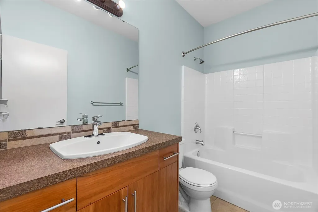 3062 Banks Lane SW Olympia WA 98512