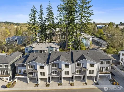 16823 Alder Way Lynnwood WA 98037