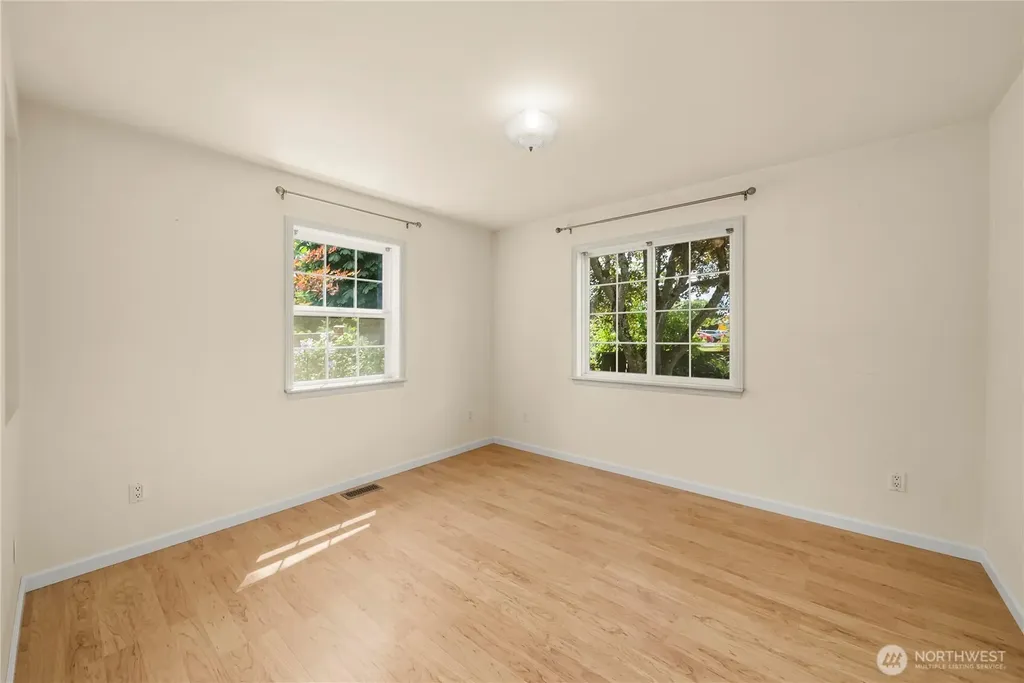 16101 60th Street E Sumner WA 98390