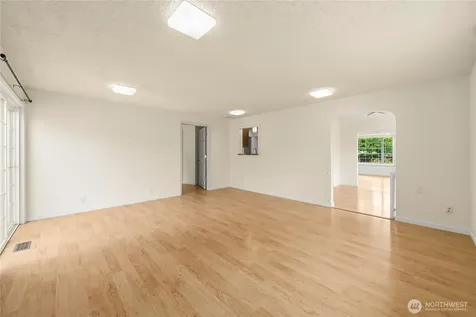 16101 60th Street E Sumner WA 98390